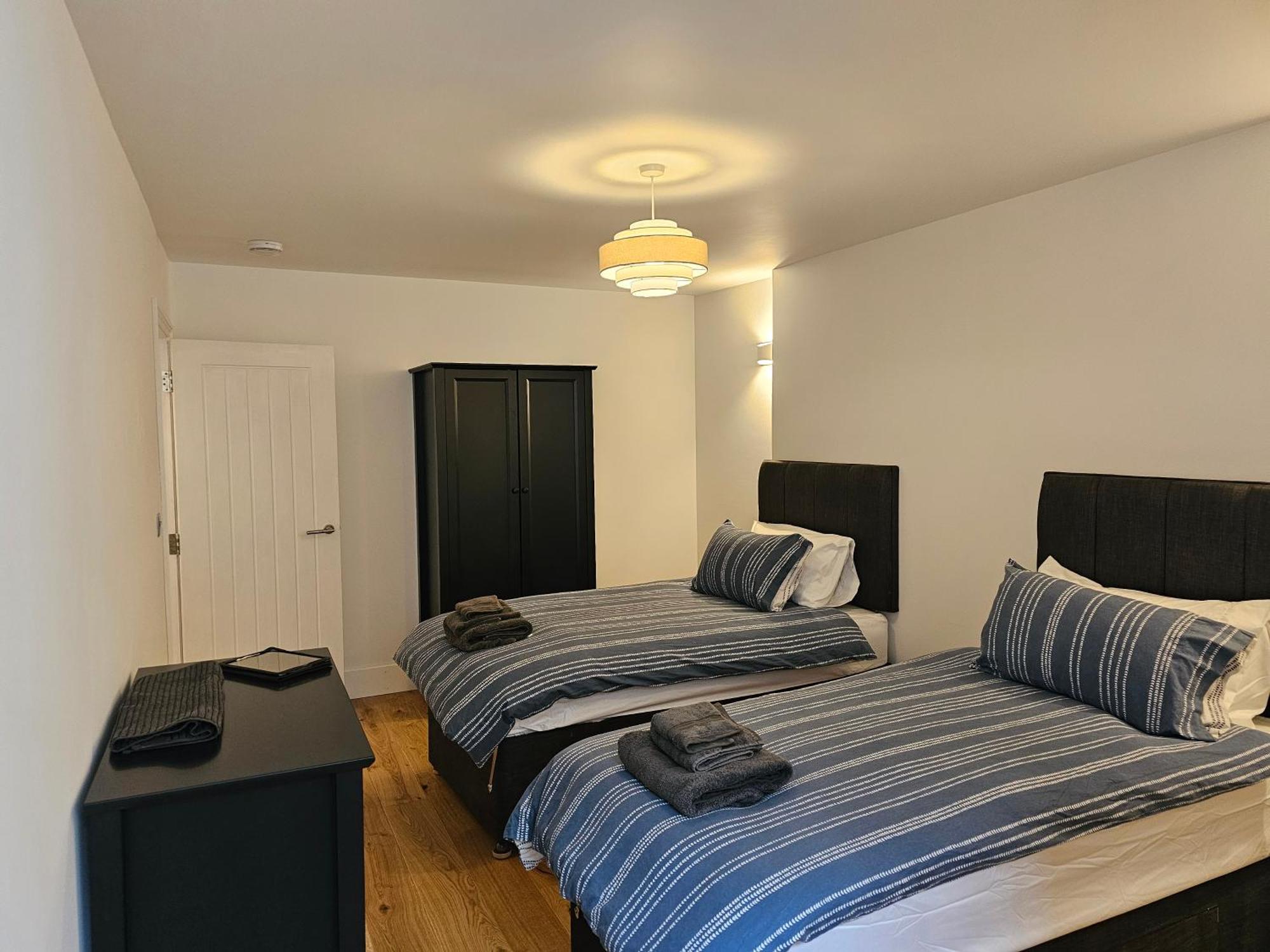 Spacious Modern 2-Bed Parking & Wi-Fi & 65"Oled Bristol Exteriör bild